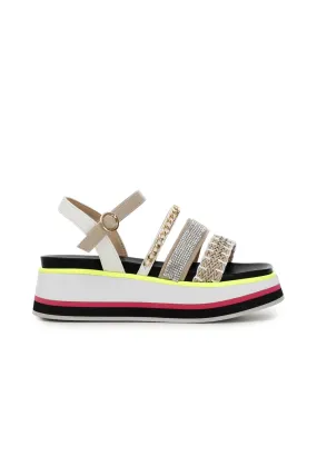 sandalias multi-tiras con cadena y micropedrería